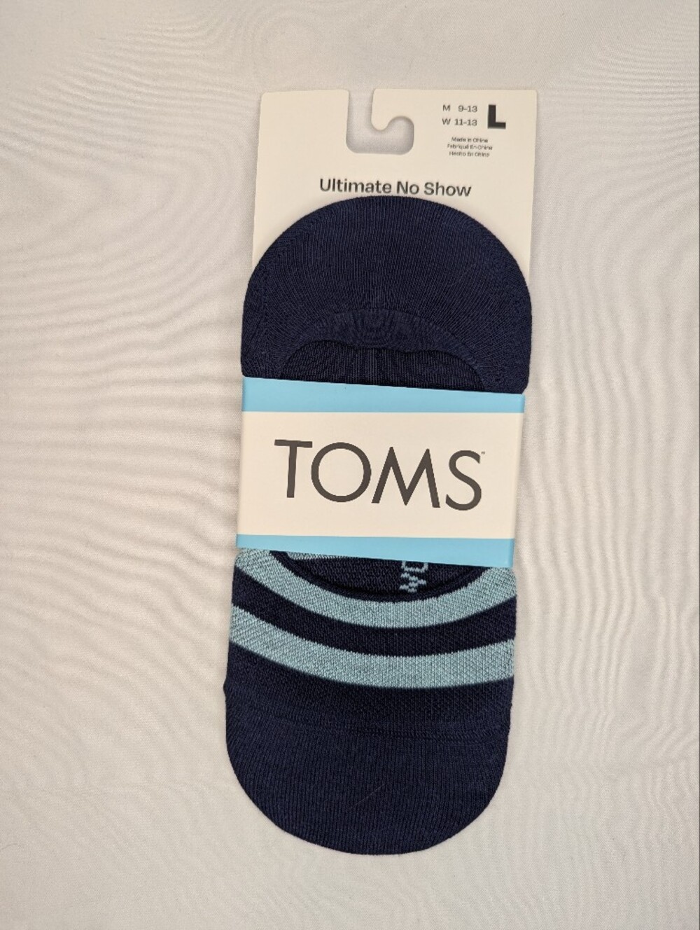 Toms Unisex Ultimate No-Show Athletic Socks in Navy with Light Blue Stripes